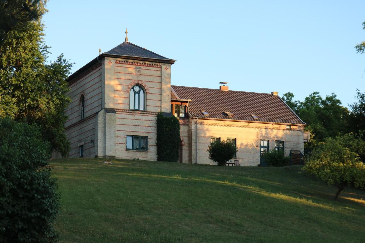 „Rentmeisterhaus Basedow“ Basedow  Exterior photo